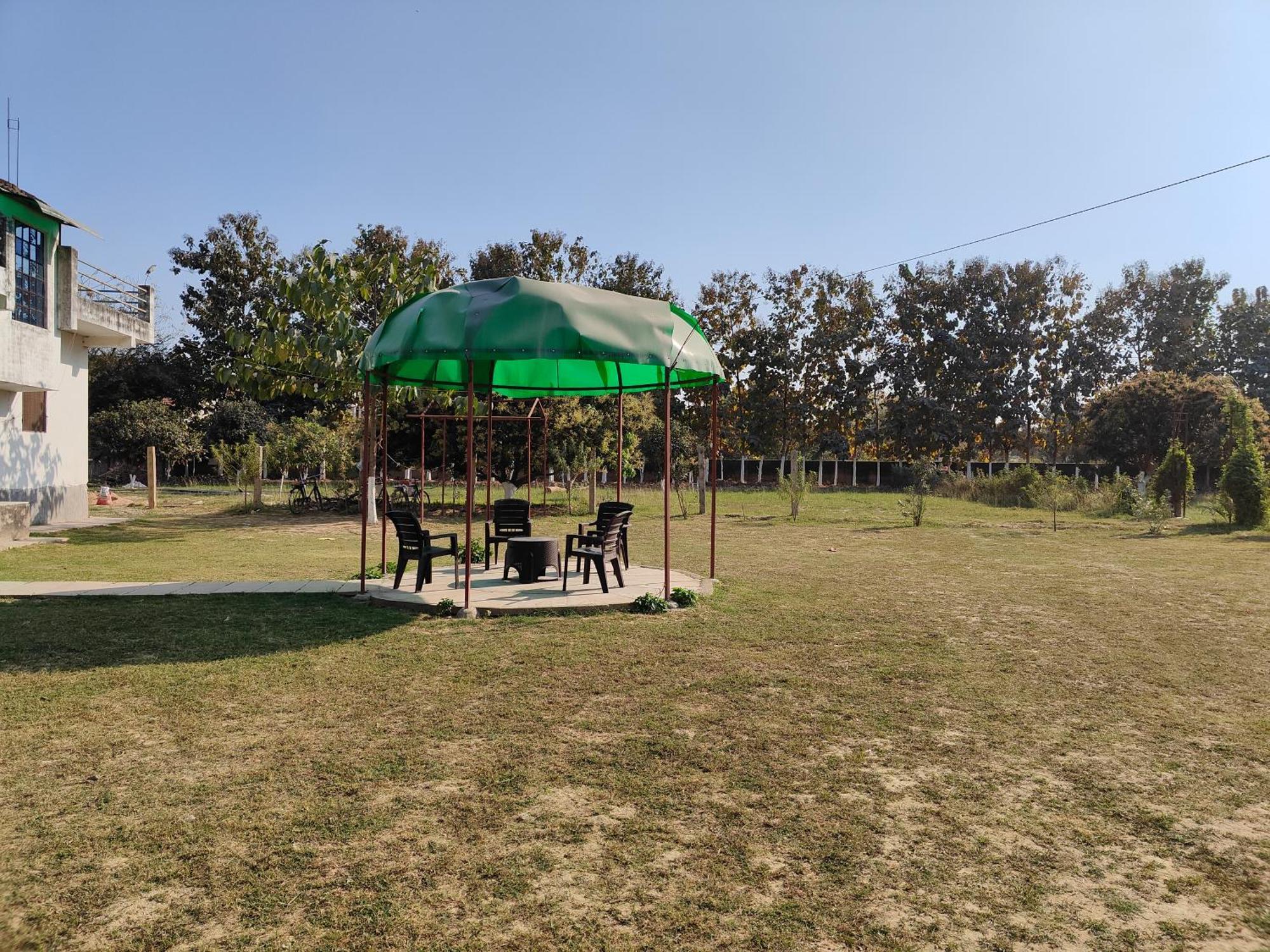 Nature Homestay Varanasi Luaran gambar